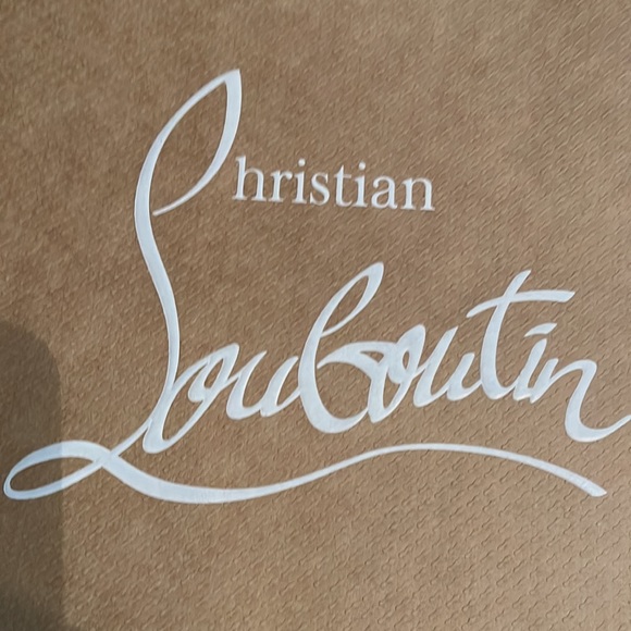 Beautiful medium size Christian Louboutin shopping bag from rome - Picture 3 of 3